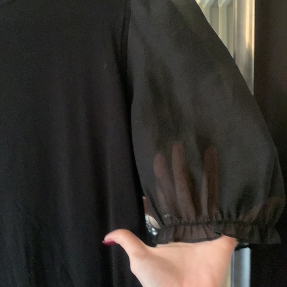 DR2 woman’s black top size small - Picture 3 of 5